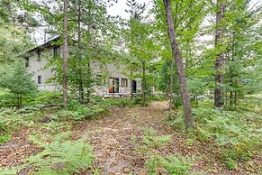 Newly Built West Branch Retreat Near Lake Ogemaw!