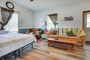 Kentucky Retreat Near Williamstown Lake!