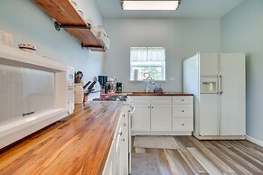 Kentucky Retreat Near Williamstown Lake!