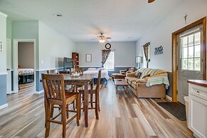 Kentucky Retreat Near Williamstown Lake!