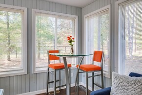 Spacious Retreat w/ Games, 0.7 Mi to Higgins Lake!