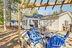 Spacious Retreat w/ Games, 0.7 Mi to Higgins Lake!