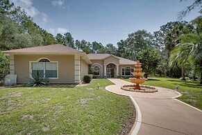 4 Mi to Rainbow Springs: Dunnellon Villa w/ Pool!
