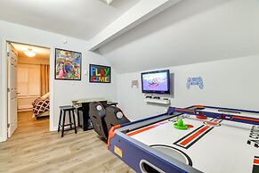 5 Mi to Tobyhanna State Park: Home w/ Game Room!