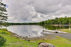 5 Mi to Tobyhanna State Park: Home w/ Game Room!