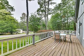 5 Mi to Tobyhanna State Park: Home w/ Game Room!
