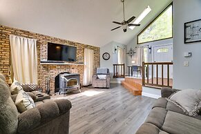 Exciting Tobyhanna Home Near Kalahari Water Park!