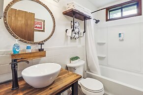 Tobyhanna Home w/ Fire Pits - 9 Mi to Kalahari!