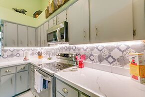 Lanai & Grill: Sunny Home Near Rainbow Springs!