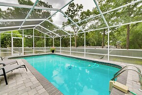 Lanai & Grill: Sunny Home Near Rainbow Springs!