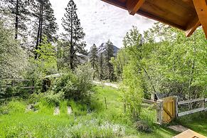 Stunning Custom Marble Home w/ Mountain Views