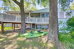 Dock, Deck & Kayaks: Home on Cedar Creek Reservoir