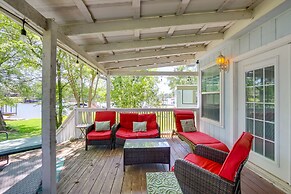 Dock, Deck & Kayaks: Home on Cedar Creek Reservoir