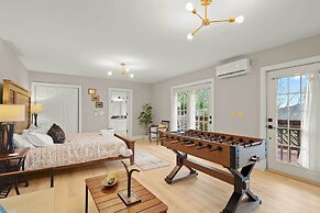 8 Mi to Sugar Mountain Resort: Seven Devils Home