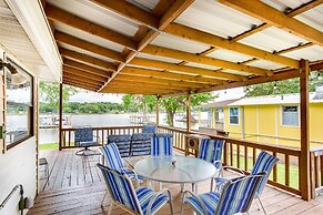 Lakefront Texas Vacation Rental w/ Dock