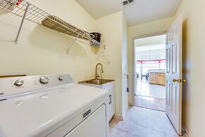 Lovely Family Home w/ Lanai, 6 Mi to Amelia Island