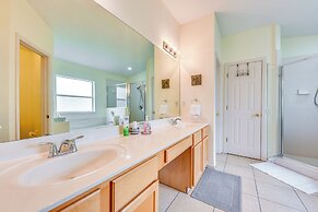 Lovely Family Home w/ Lanai, 6 Mi to Amelia Island