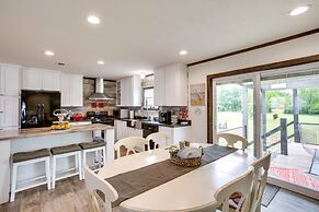 Kingston Home w/ On-site Boat Parking 2 Mi to Lake