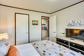 Kingston Home w/ On-site Boat Parking 2 Mi to Lake