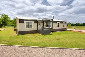 Kingston Home w/ On-site Boat Parking 2 Mi to Lake