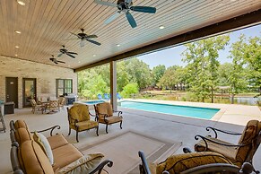 Upscale Home on Cedar Creek: Pool, Hot Tub + Views