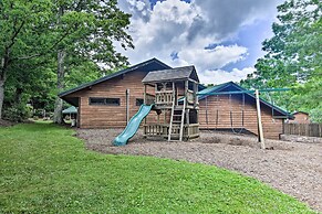 Bluebird Cottage in Newland Near Hiking & Skiing