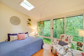 Bluebird Cottage in Newland Near Hiking & Skiing