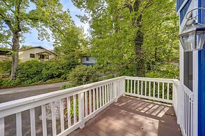 Bluebird Cottage in Newland Near Hiking & Skiing