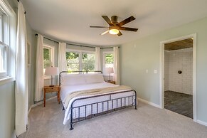 Beautiful Bellaire Home w/ Amenities, 4 Mi to Lake