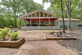 Arkansas Vacation Rental on Greers Ferry Lake!