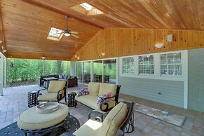 Arkansas Vacation Rental on Greers Ferry Lake!