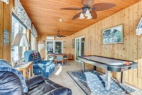 Lakefront Cadillac Retreat w/ Sauna + Boating!
