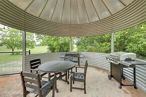 'the Hideaway' Secluded & Spacious Schulenburg Gem