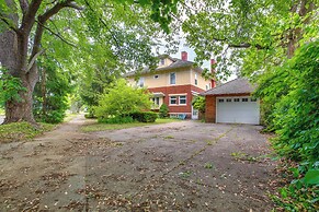 Historic Cadillac Home: Walk to Lake & Downtown!