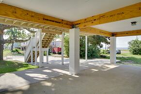 Sunny Gulfport Vacation Rental: Walk to Beaches!