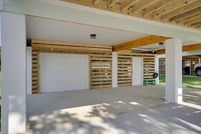 Sunny Gulfport Vacation Rental: Walk to Beaches!