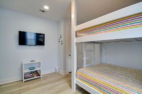 Sunny Gulfport Vacation Rental: Walk to Beaches!