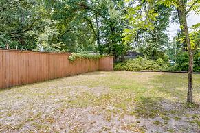 Cozy 3 Oaks Cottage in Gulfport: Close to Beach!