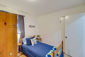 Greers Ferry Hideaway: Lake View, Boat Ramp Access