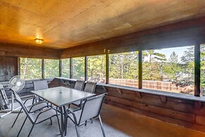 Greers Ferry Hideaway: Lake View, Boat Ramp Access