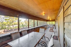 Greers Ferry Hideaway: Lake View, Boat Ramp Access