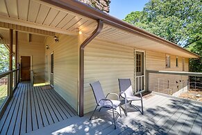 Greers Ferry Hideaway: Lake View, Boat Ramp Access