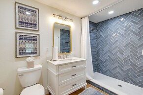 Gorgeous Palo Pinto Home w/ Private Hot Tub!