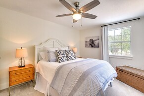 Gorgeous Palo Pinto Home w/ Private Hot Tub!