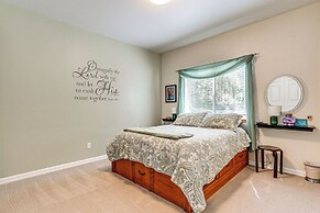 Palmer Getaway w/ Mountain Views & Fire Pit!