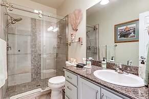 Palmer Getaway w/ Mountain Views & Fire Pit!