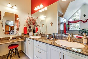 Palmer Getaway w/ Mountain Views & Fire Pit!