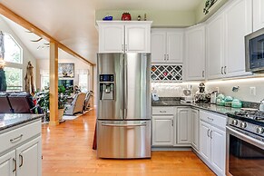 Palmer Getaway w/ Mountain Views & Fire Pit!