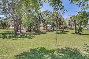 Pet-friendly Sebastian Home: w/ Porch + Lake View!