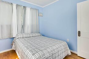 Scenic Geneva Cottage w/ Lake Erie Beach Access!